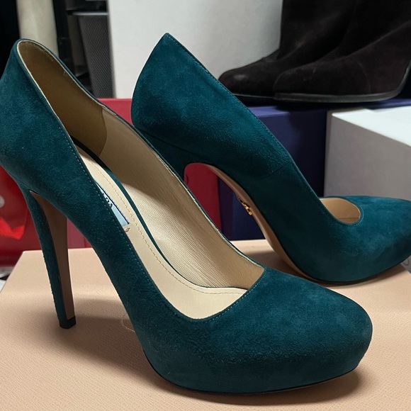 PRADA Heels - Picture 3 of 6